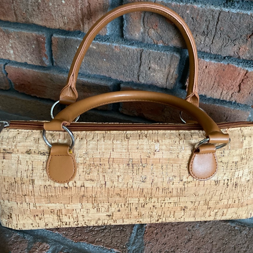 Primeware Inc insulated wine tote, natural cork handbag.